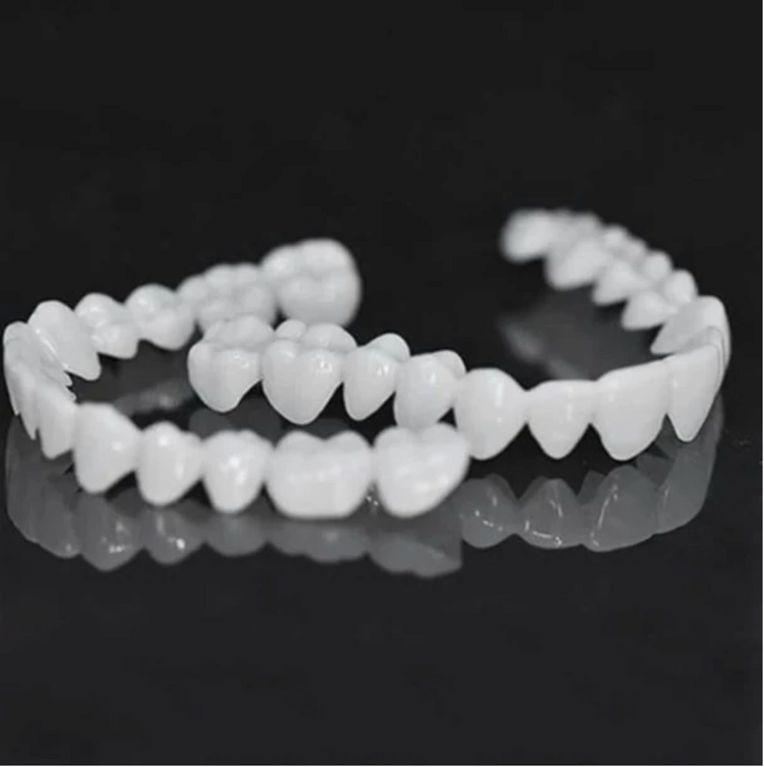 BowLift | HappySmile Facet set | Reusable upper and lower facets for a radiant smile