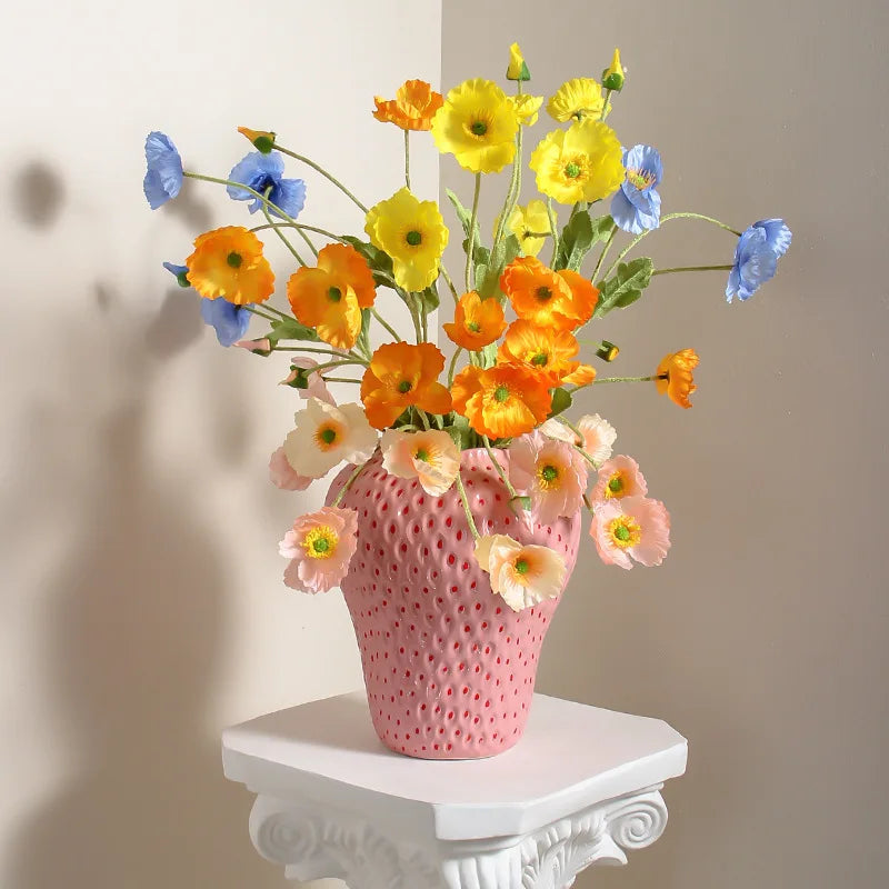 BowLift | WhimsyBerry - Ceramic vase Strawberry