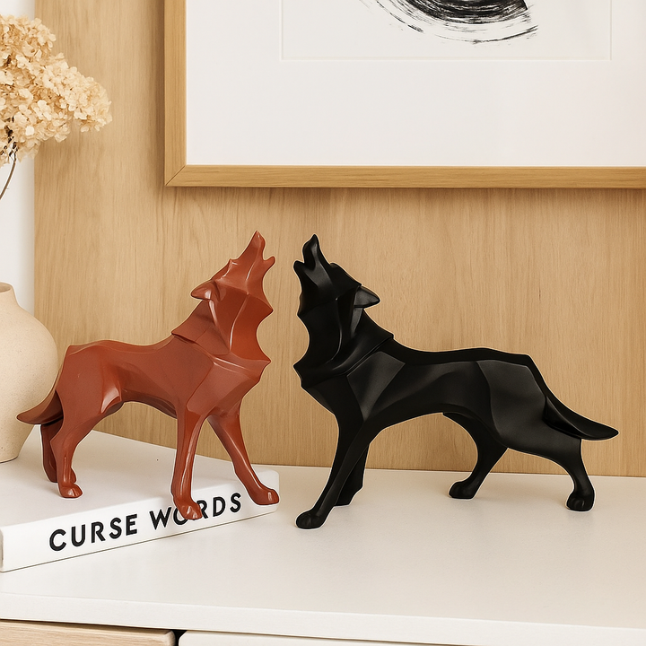 LupoForm – Geometric Wolf Statue with Sharp-edged Design for Modern Spaces Bowlift
