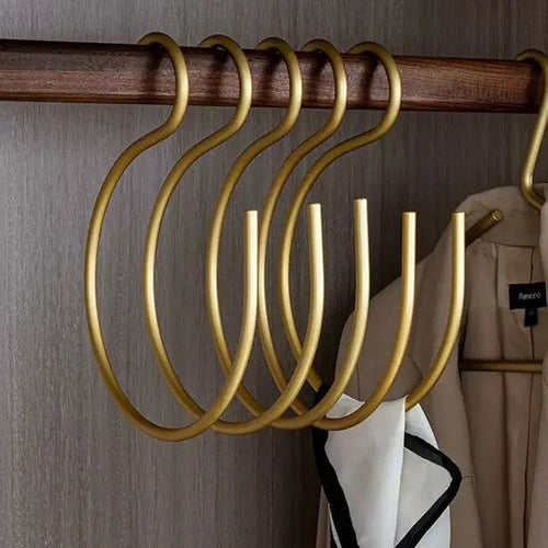HangStruct – S-shaped metal clothing hangers (set of 5) for space saving | Bowlift