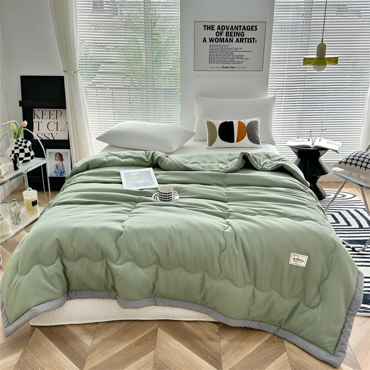 BowLift | Lightweight Breathable Cool Duvet Made of High-Quality Fibers for Comfortable Summer