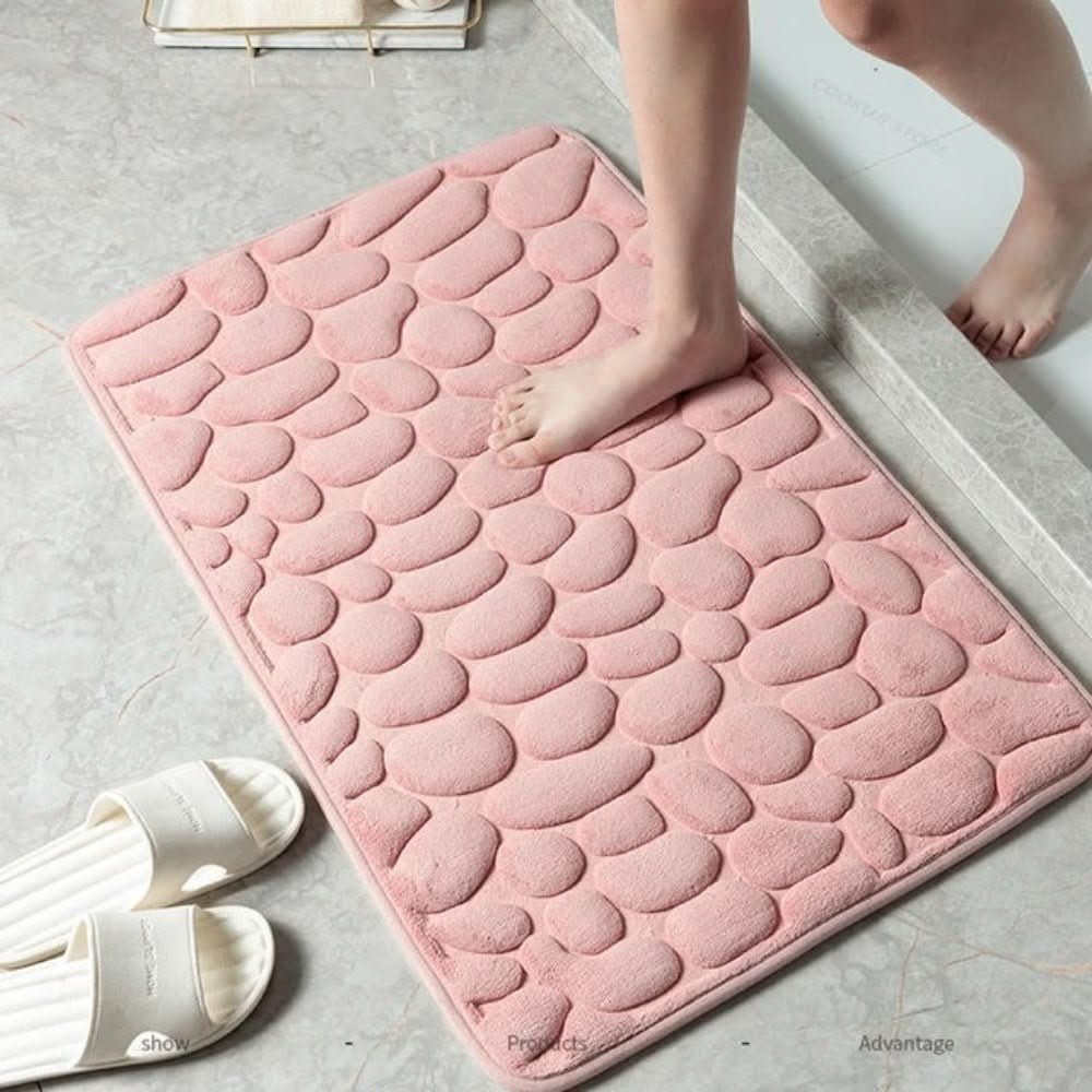 BowLift | Ultra-soft Bath Mat with Quick Water Absorption & Non-slip Backing