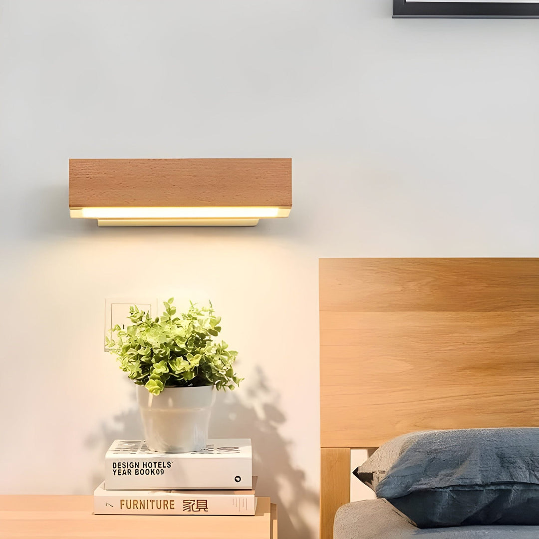 BowLift | Modern Wall Lamp with Wooden Accent