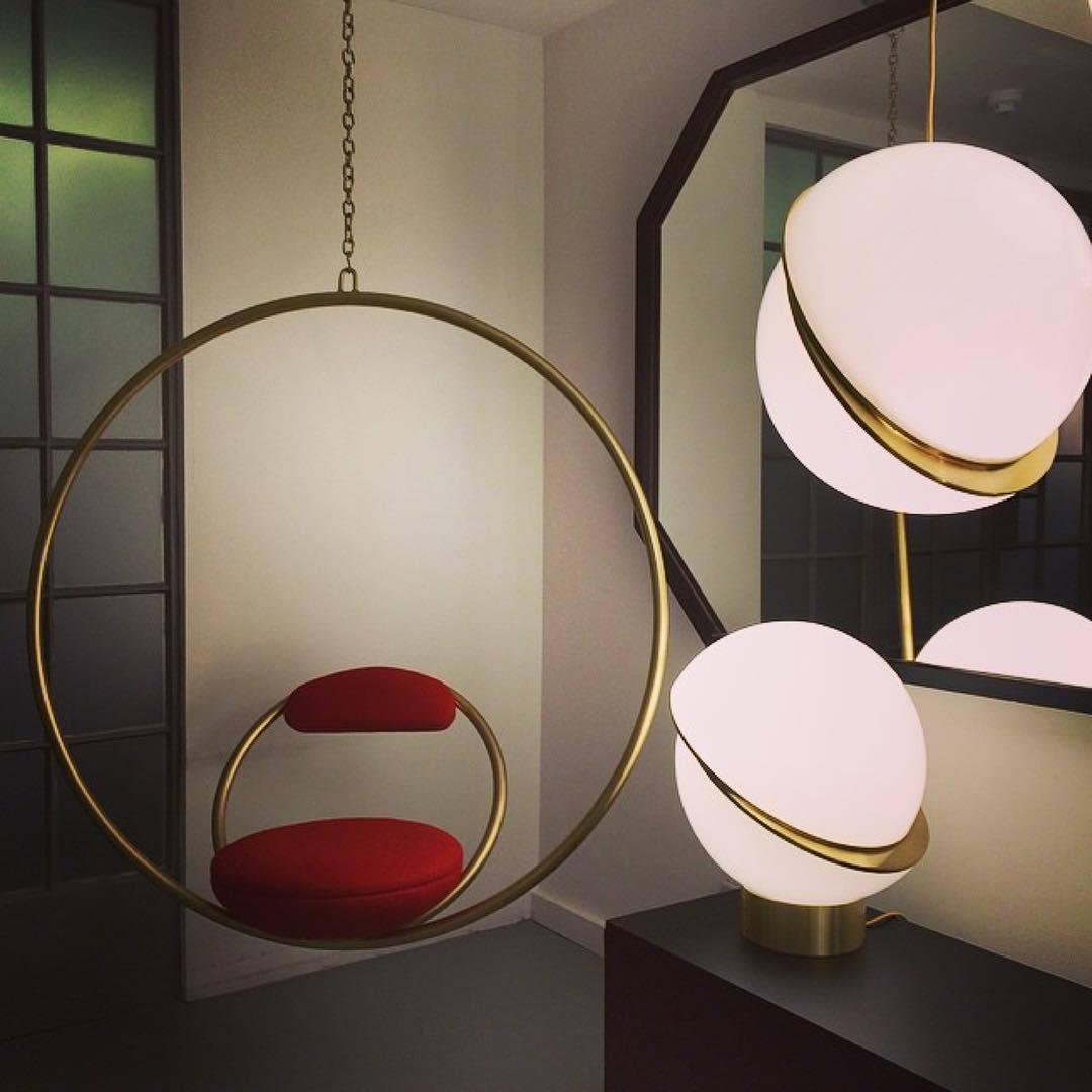 BowLift | CielCourbe Lamp - Luxury Moonlight Pendant Light made of Acrylic and Brass