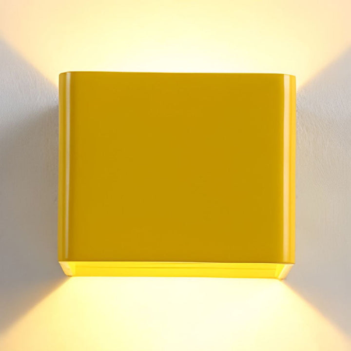 BowLift | Cubbon LED Wall Lamp Compact Modern Design White