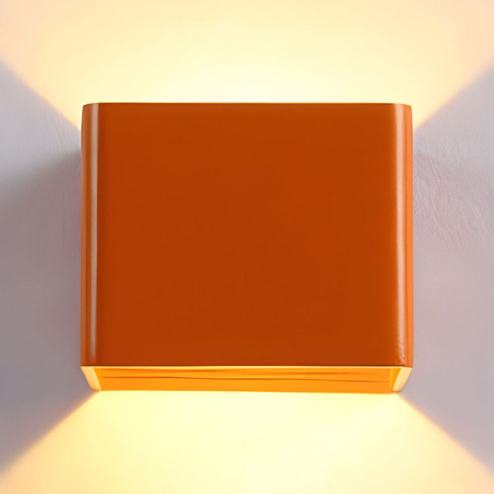 BowLift | Cubbon LED Wall Lamp Compact Modern Design White