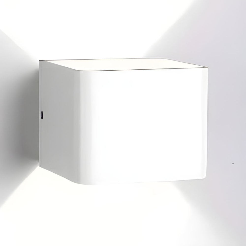 BowLift | Cubbon LED Wall Lamp Compact Modern Design White