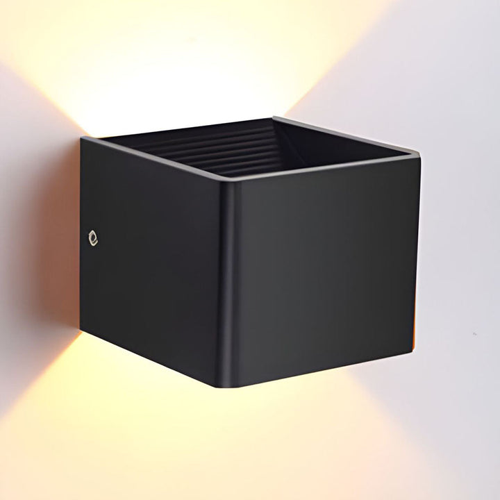 BowLift | Cubbon LED Wall Lamp Compact Modern Design White