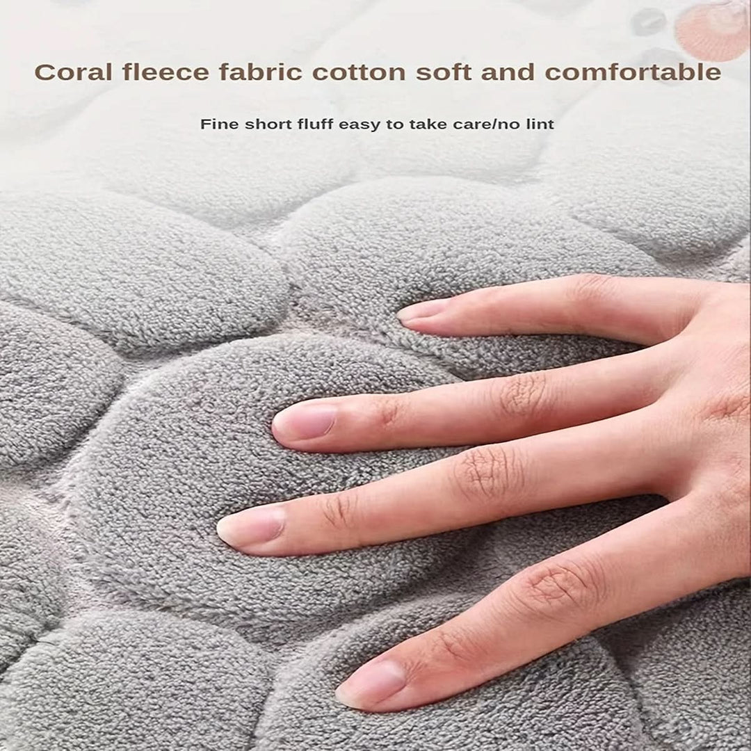BowLift | Bath mat with curved design for comfort & safety