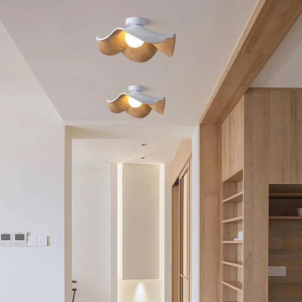 BowLift | Lotus Flower Motif and Natural Elegance