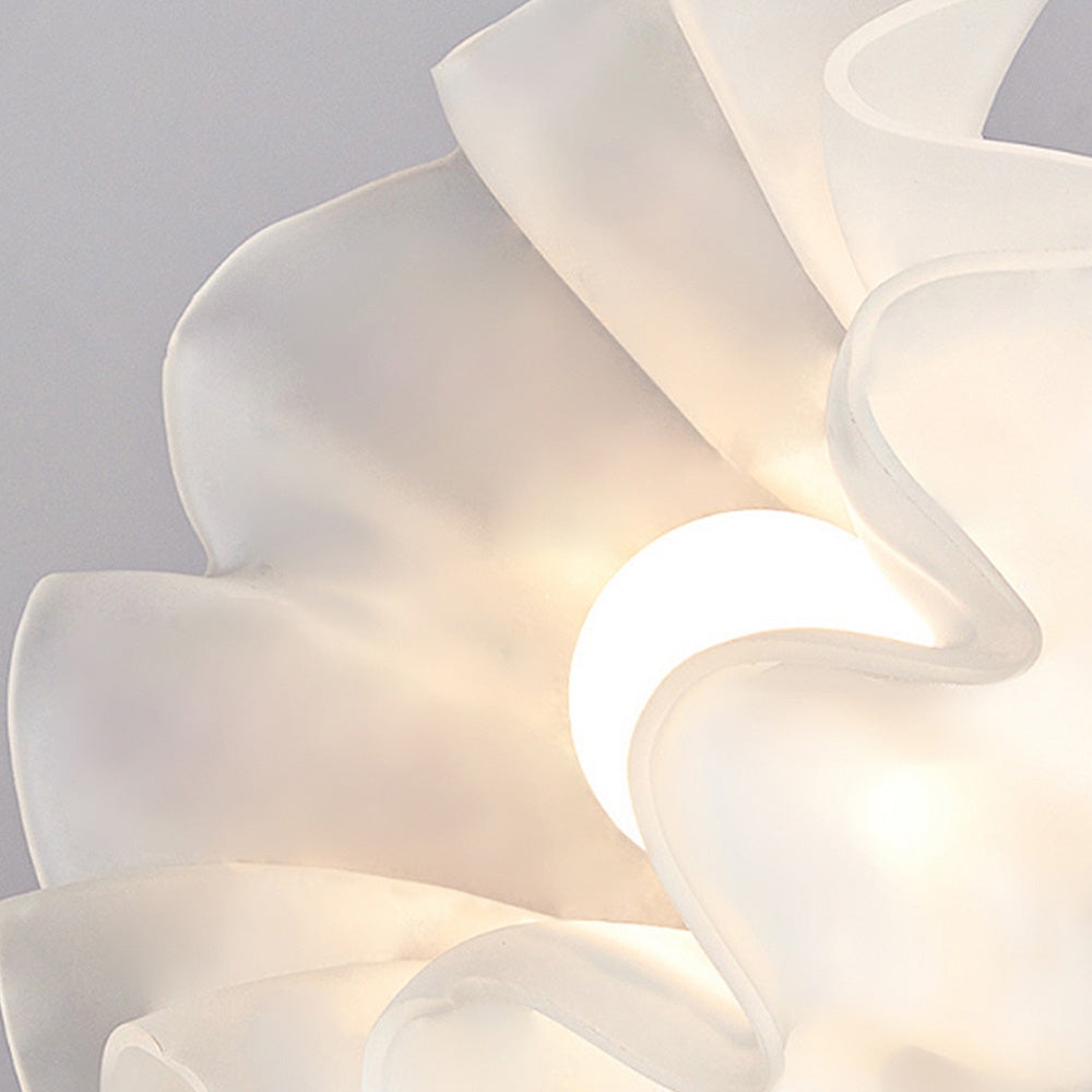 BowLift | Ceiling Light with Floral Glass Shade Design