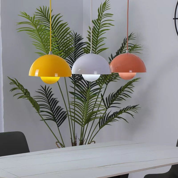 BowLift | Modern Pendant Lamp with Plant Accent and Aurora Effect