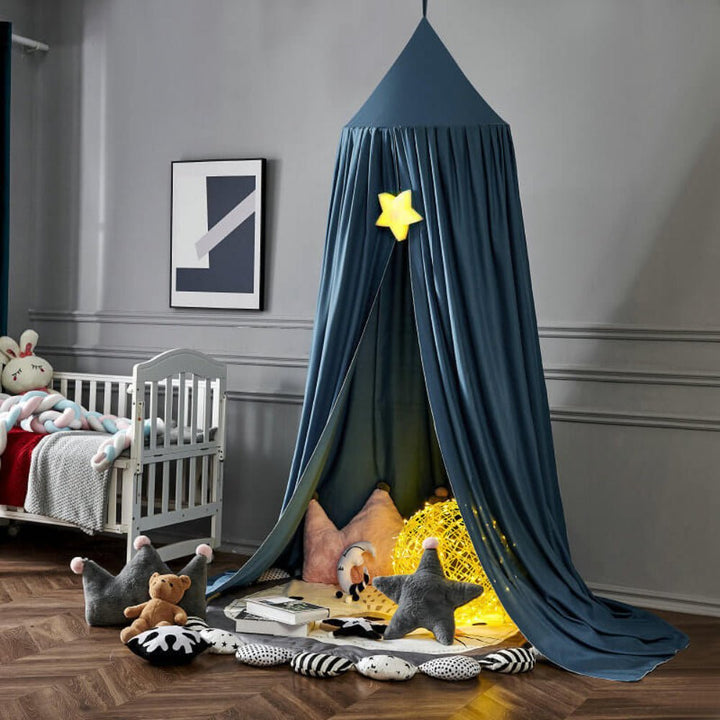BowLift | Elegant polyester canopy for a calm children's room