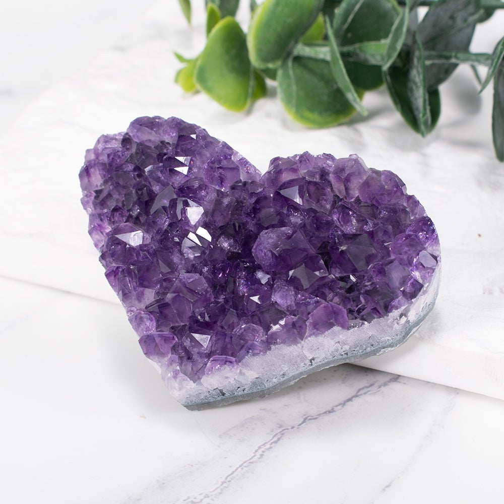 BowLift | Amethyst Cluster Heart