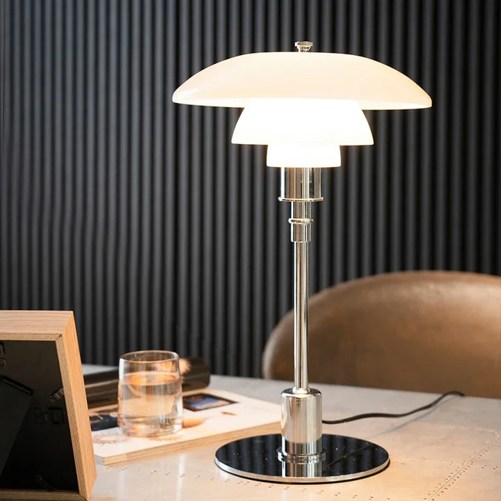 Nordic desk lamp made of glass – Minimalist LED desk light, modern and elegant, ideal for office and living spaces | Bowlift