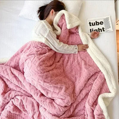 BowLift | Fluffy lamb wool blanket for cozy winter days
