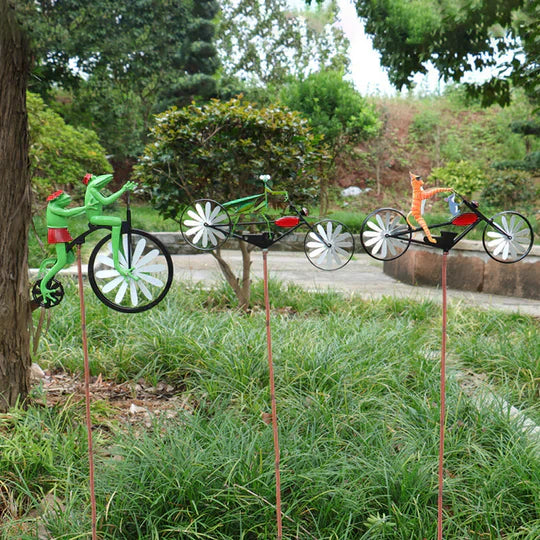 SpinPedals - Wind Chimes with Animals Bowlift