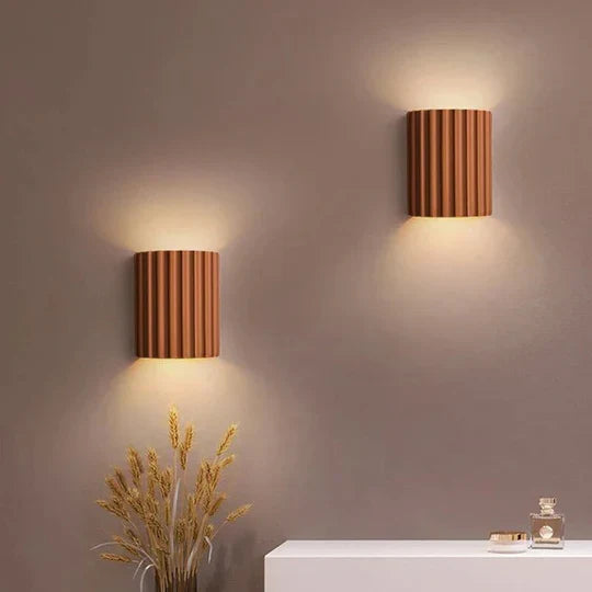 BowLift | RibbleWall | Stylish Wall Lamp made of Resin