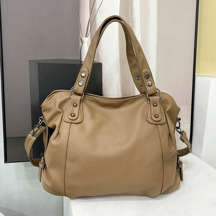 BowLift | Retro-inspired tote bag with smooth faux leather and classic seam detailing