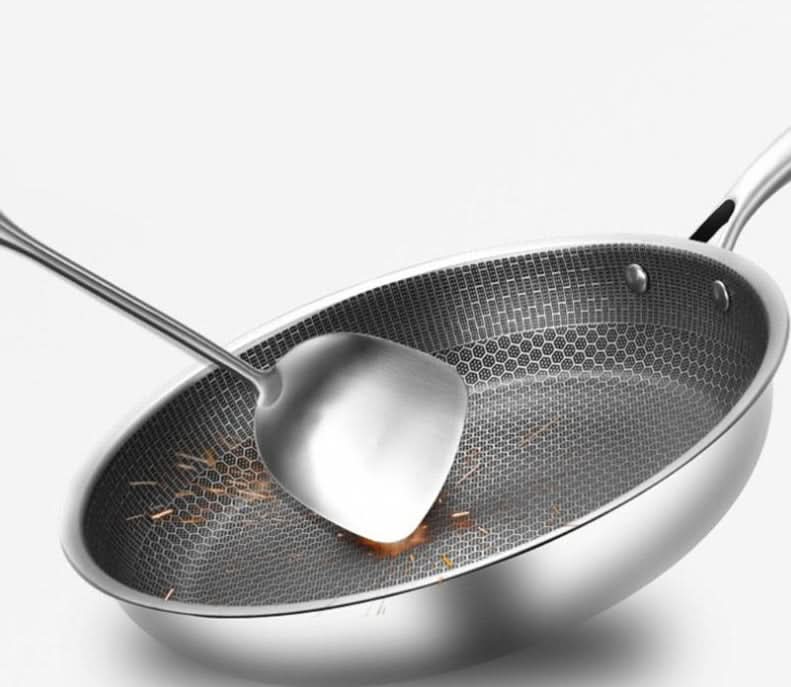 BowLift | Stainless steel non-stick frying pan for effortless cooking