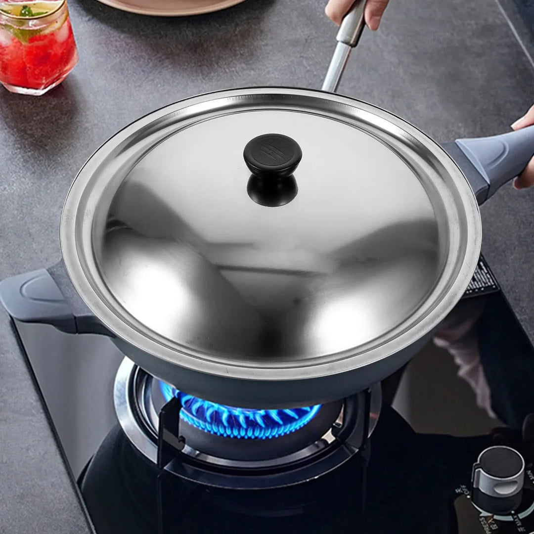 BowLift | Robust universal stainless steel lid for woks & pans