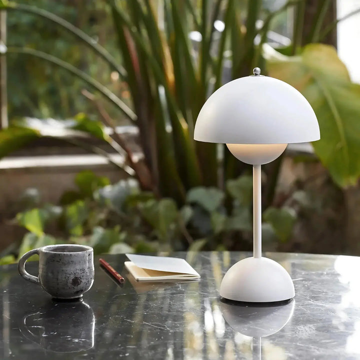 BowLift | Dorsø - Scandinavian Designer Table Lamp