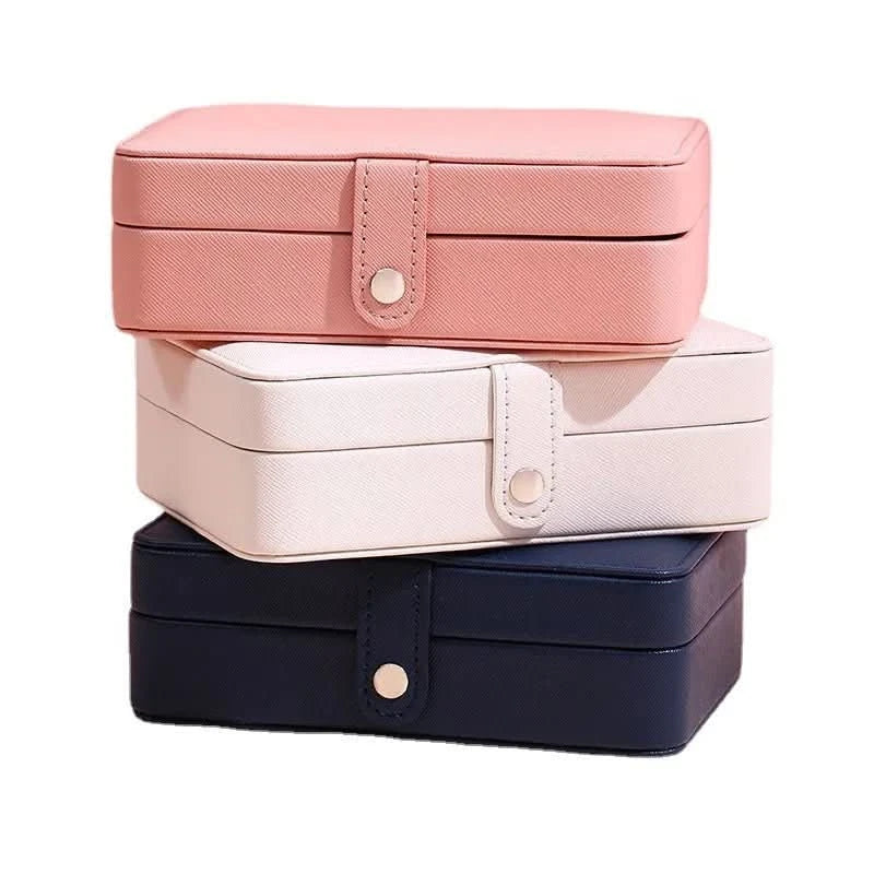 BowLift | Elegant Leather Jewelry Box for Rings and Earrings