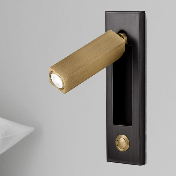Minimalist LED wall lamp – Modern wall light with a simple design for indoor use | Bowlift