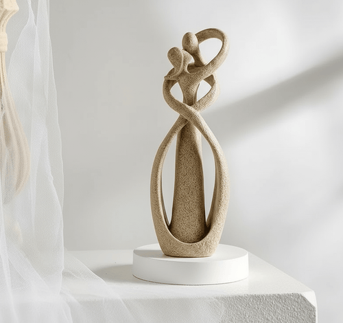 BowLift | Abstract sculpture as a symbol of timeless love