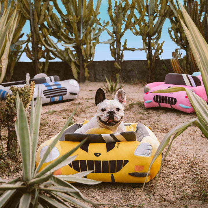 BowLift | FurElegance Classic Convertible Race Car Bed | Luxury bolster dog bed for stylish comfort and support