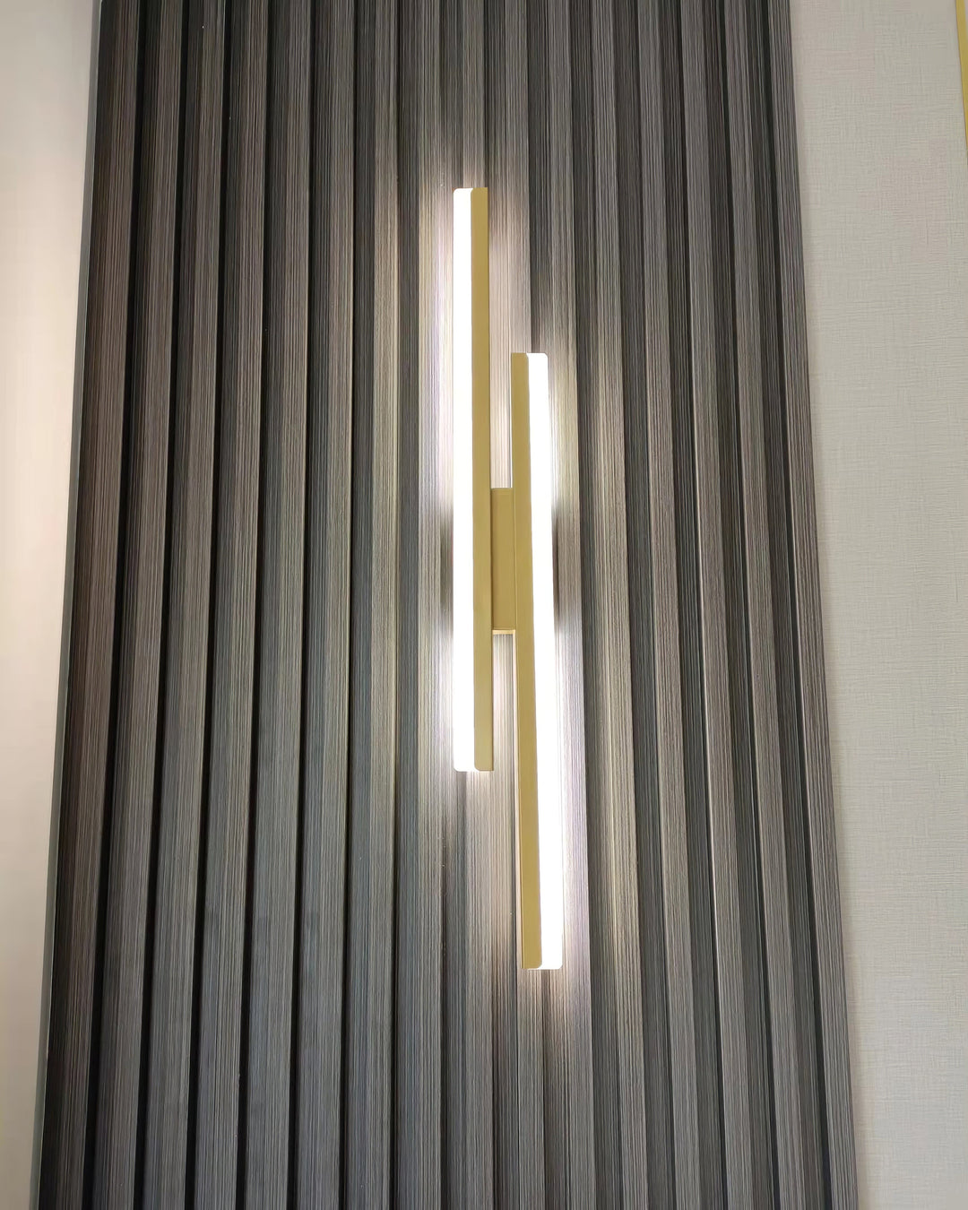 BowLift | NordicGlow – Sleek LED Wall Lamp for Modern Spaces