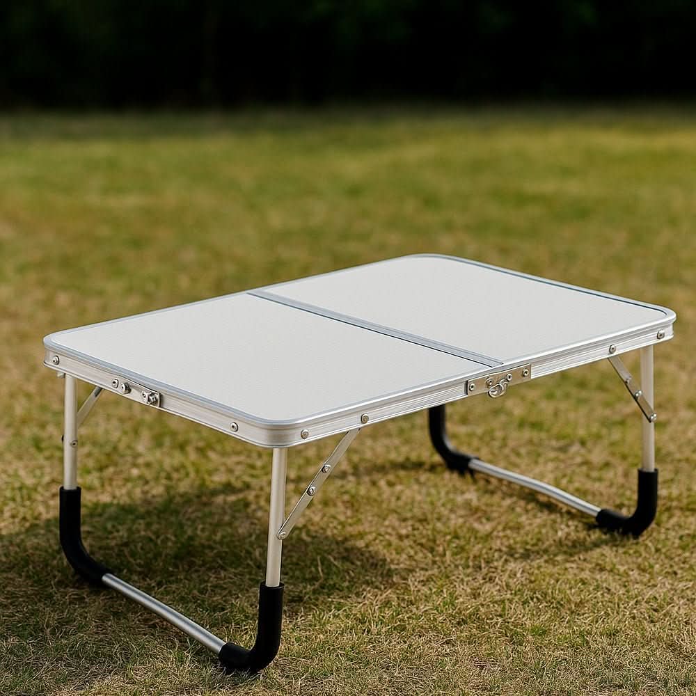 BowLift | Folding outdoor table with aluminium frame & suitcase design