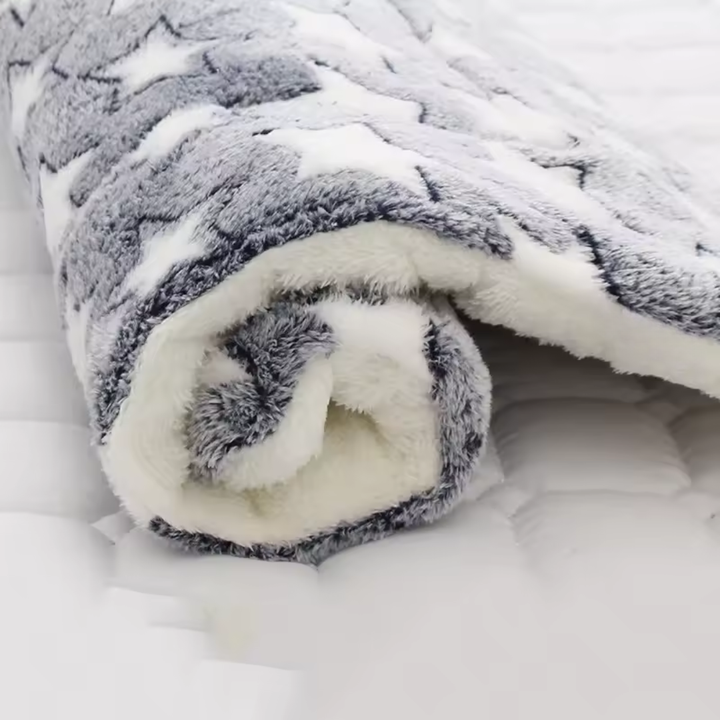 Washable dog blanket soft non-slip ideal for sofa bed and car Bowlift