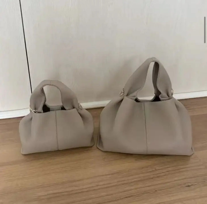 Daily Chic - Elegant Ladies Handbag for Daily Use Bowlift