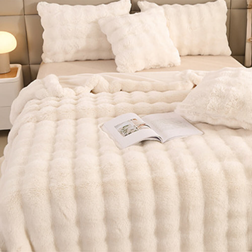 BowLift | Premium Bubble Double Layer Thick Faux Rabbit Fur Blanket