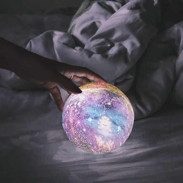 BowLift | 3D-Moon Lamp with 16 Colors & Wooden Stand for Mood Lighting
