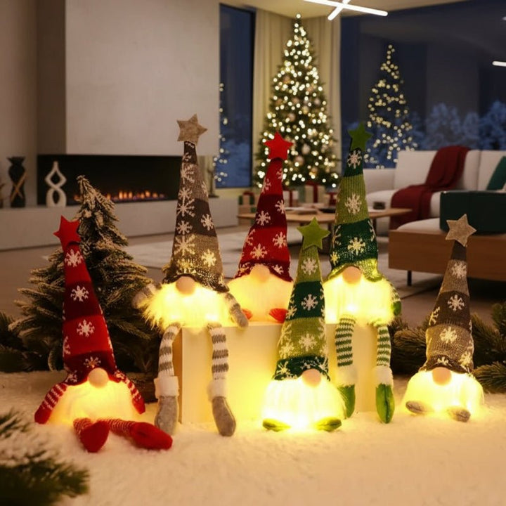 BowLift | Luminous Christmas doll with warm, yellow glow for festive decoration