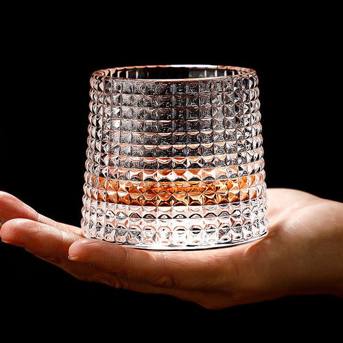 BowLift | Rotierende Whiskey-Gläser für einen anspruchsvollen Touch