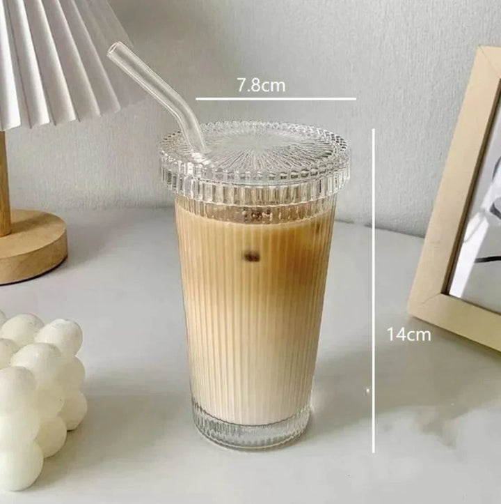 ChicSip Glass – Modern Drinking Glass with Stylish Design Bowlift