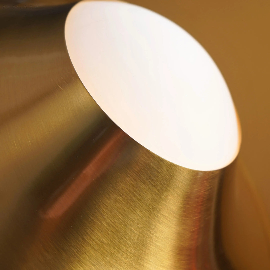BowLift | Elegant Gold Table Lamp With LED, Scandinavian Design For Cozy Interior