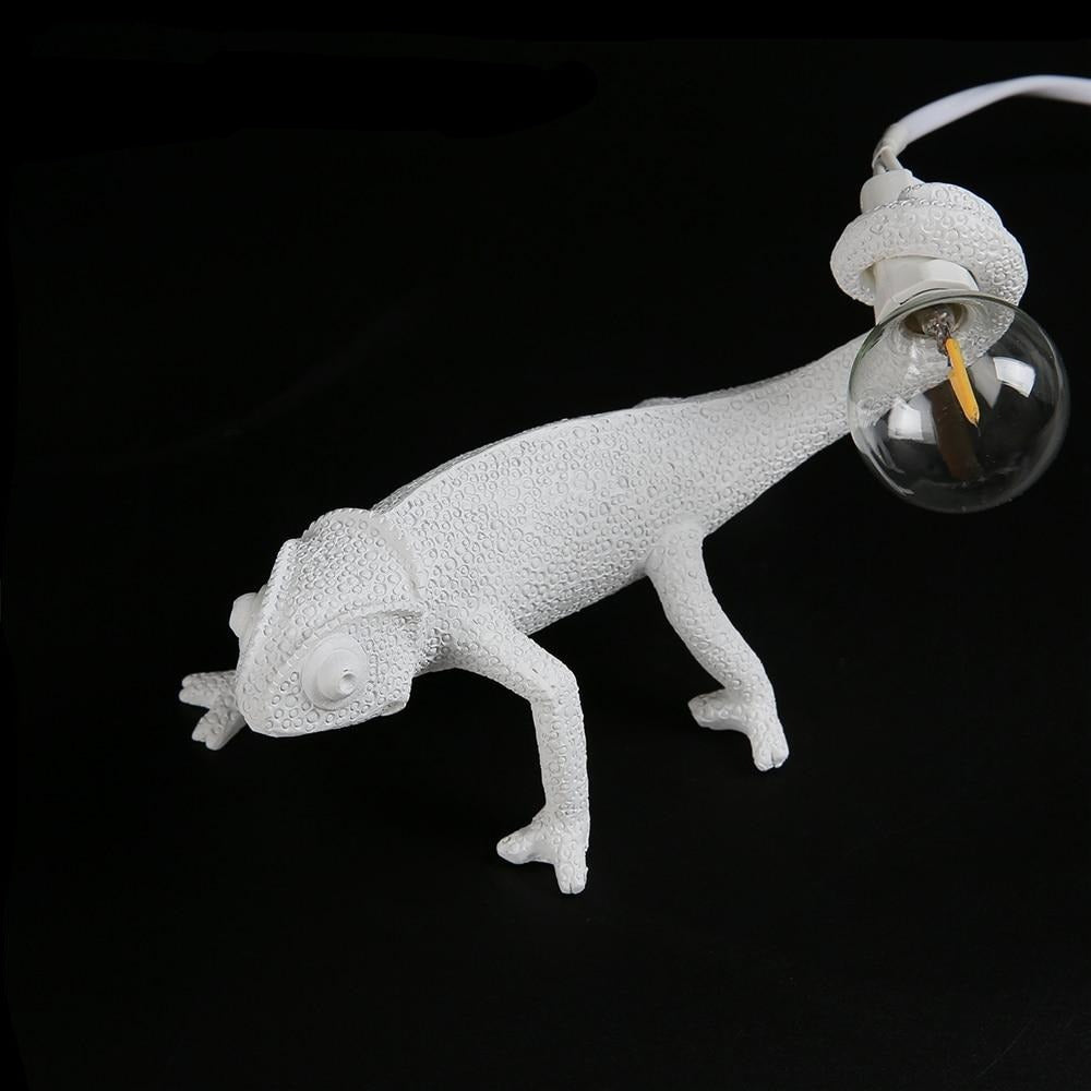 BowLift | Resin Lizard Table Lamp - Elegant Lizard Table Lamp made of Resin for Modern Interior