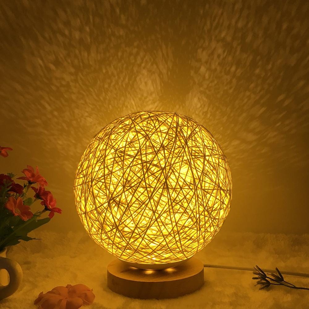 BowLift | Industrial Luxury Table Lamp – For a Stylish Interior Upgrade