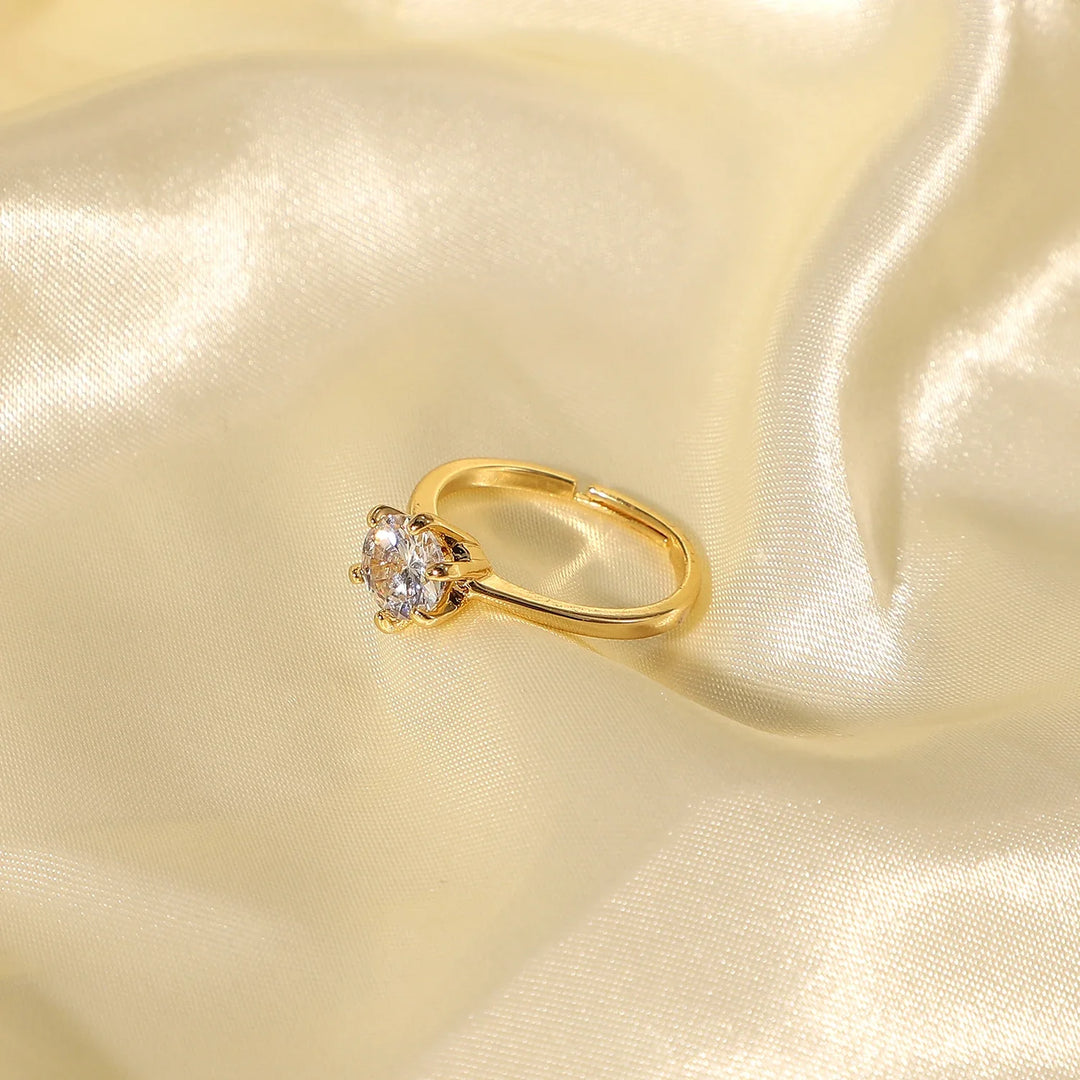 BowLift | Adjustable Classic 6 Prong Dainty Diamond Ring