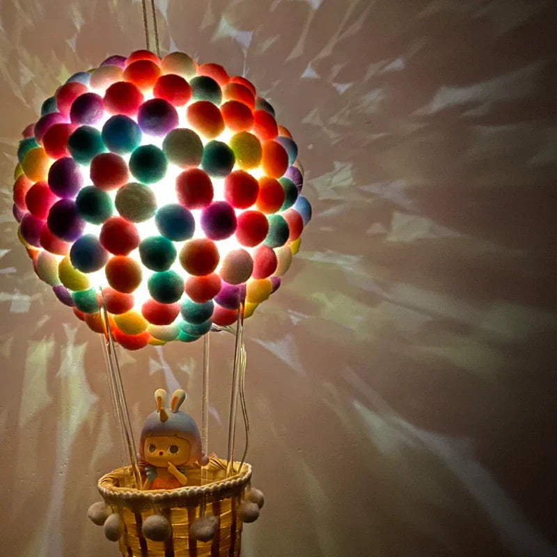 BowLift | DIY Hot Air Balloon-Shape Flying Animals Night Lamp
