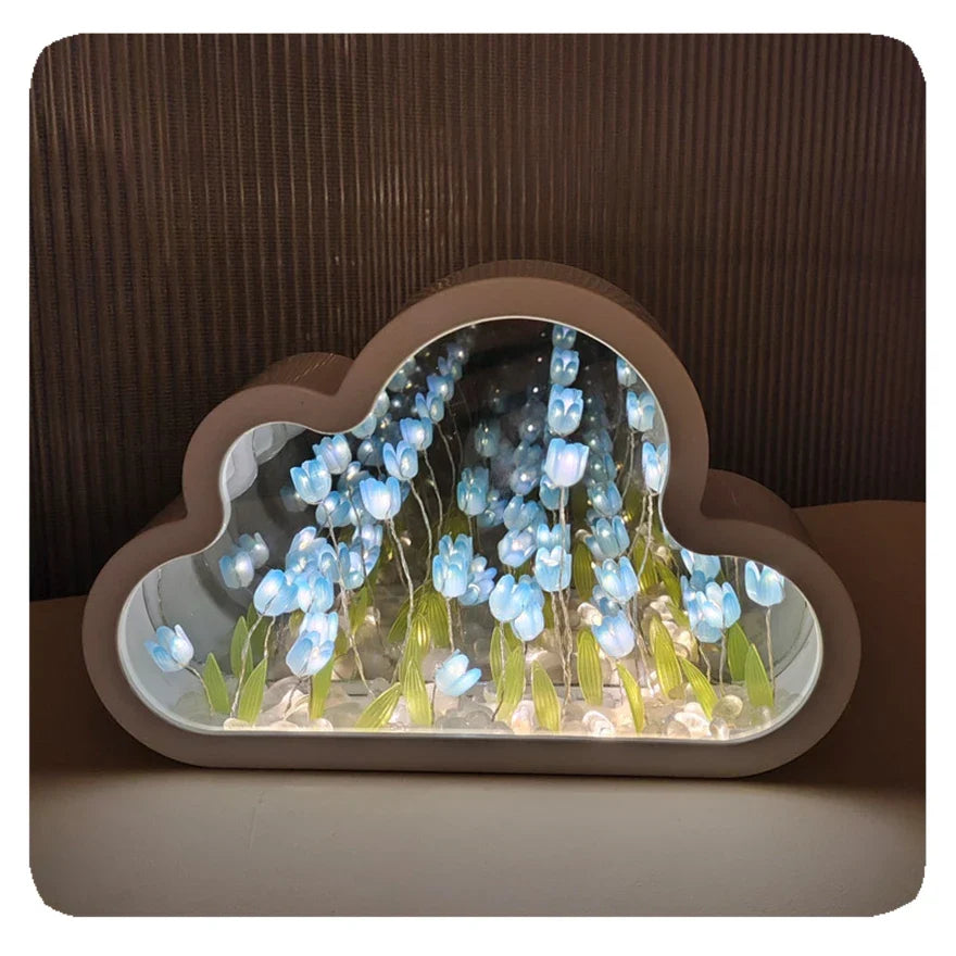 BowLift | Infinite Tulip Lamp