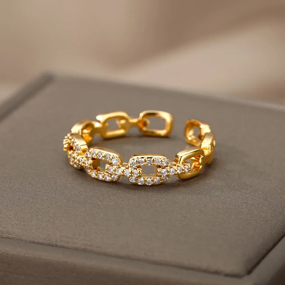 BowLift | Adjustable Diamond Chain Link Ring