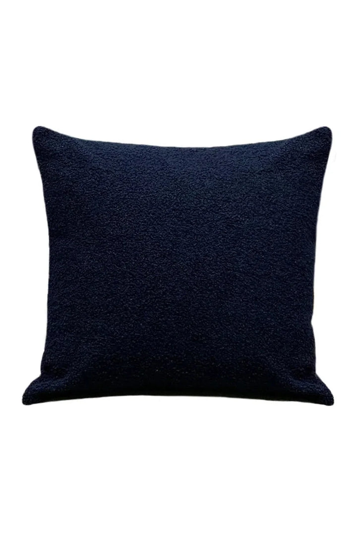 Cozy faux fur pillowcase | Bowlift