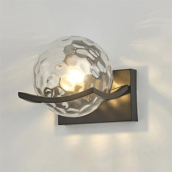 BowLift | Elegant wall lamp with LED technology