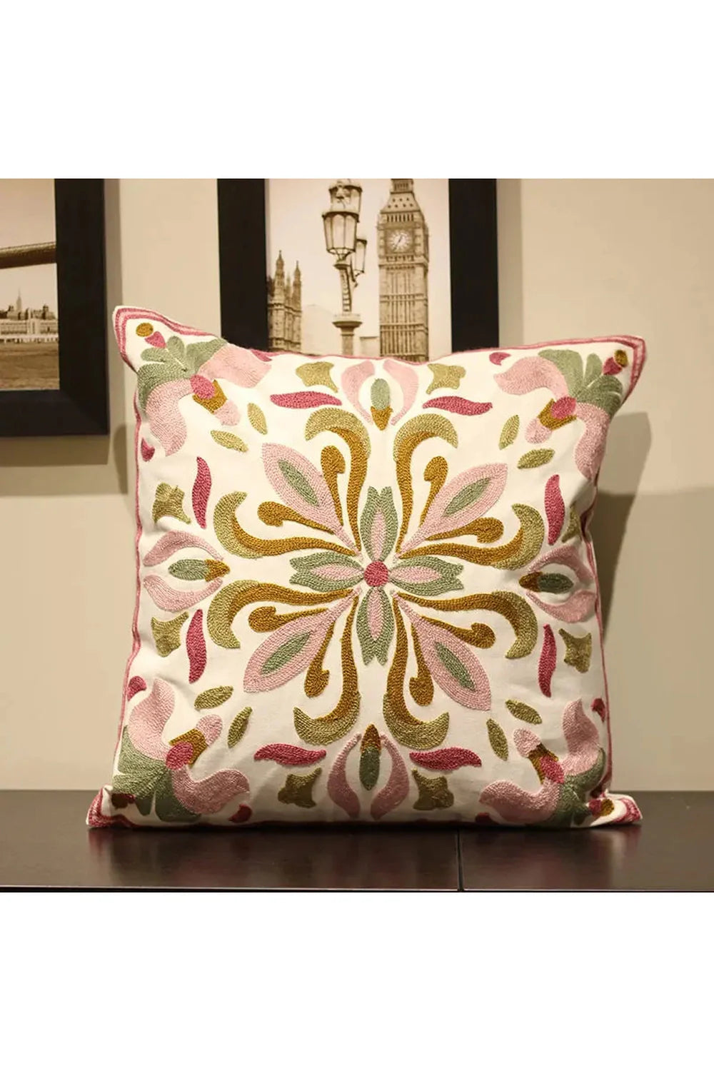 Flower cushion cover | Bowlift