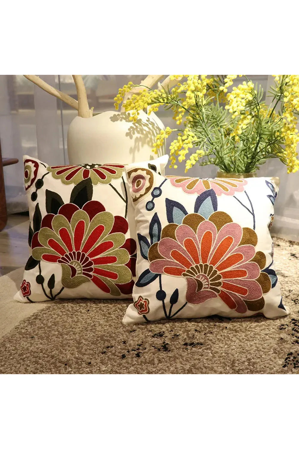 Flower cushion cover | Bowlift